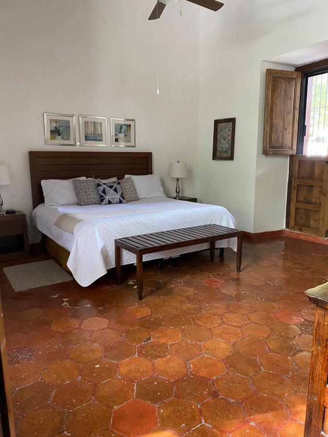Hotel El Farol Parras de la Fuente