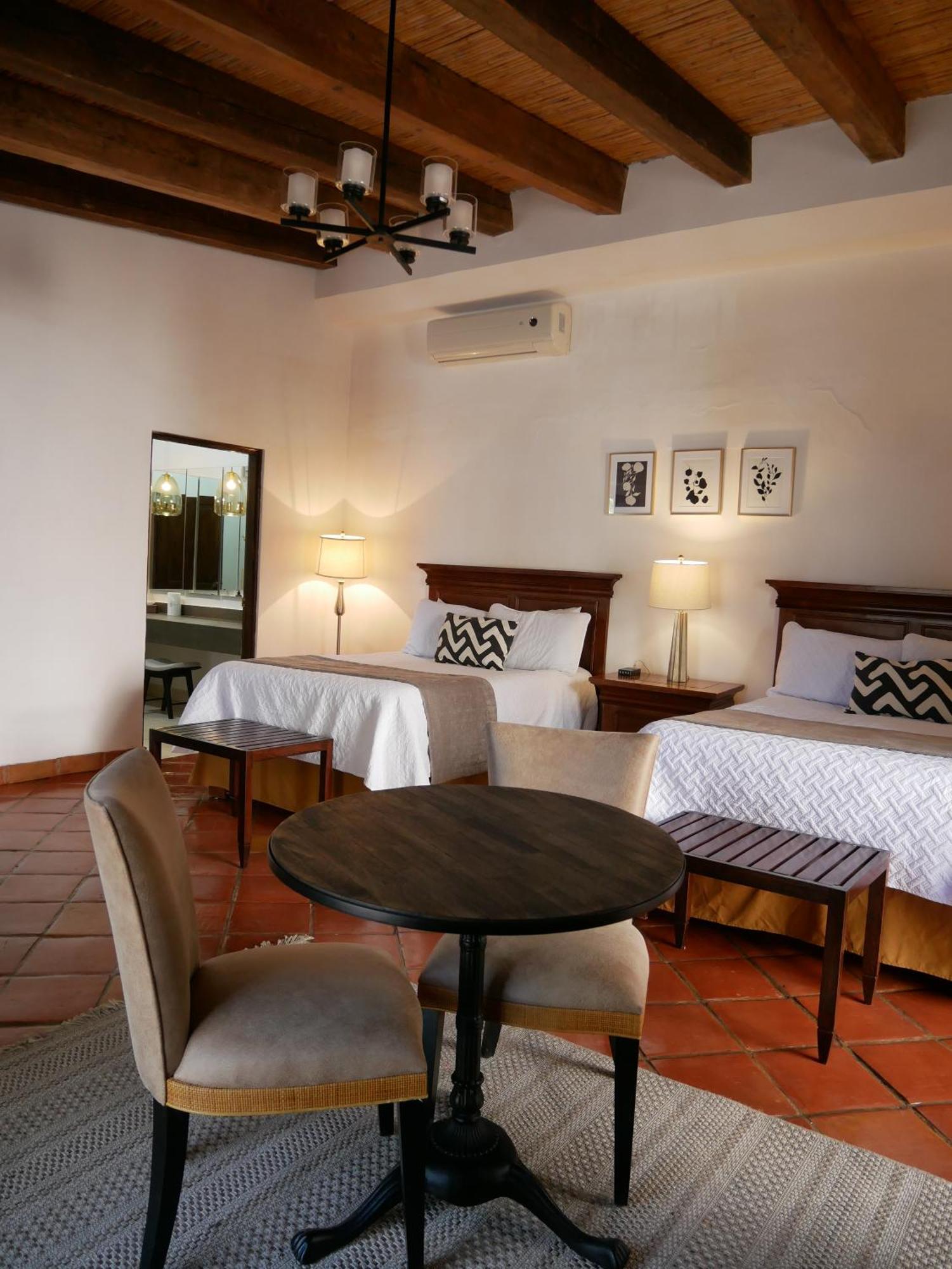 Hotel El Farol 3*